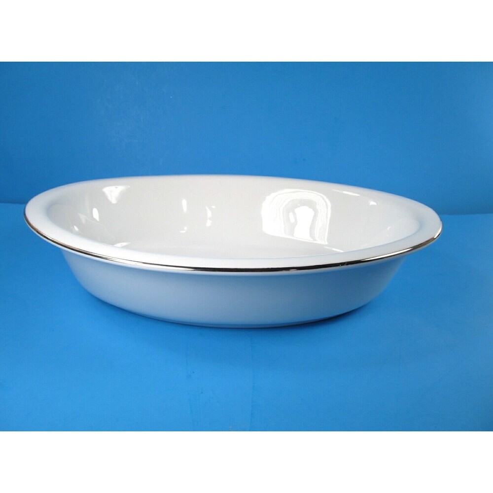 Royal Worcester Classic Platinum Oval Baker 12 3/4" Pristine condition